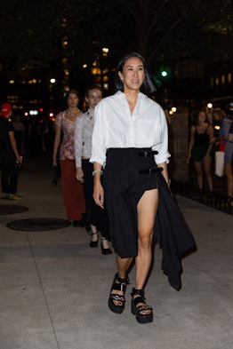 Eva Chen New York Fashion Week Spring/Summer 2023 street style