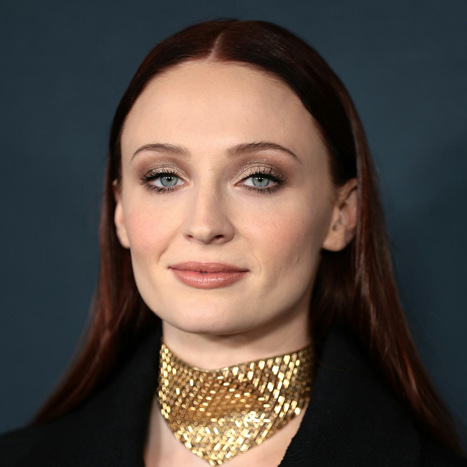 Sophie Turner Nailed The Red Carpet In This Stunning, Custom-Made Gown