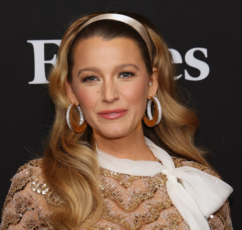 Blake Lively's baby bump Instagram post is a powerful message to paparazzi.