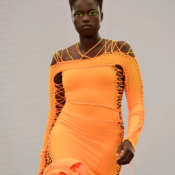 The London Fashion Week Spring/Summer 2023 Trends You'll See Everyone Soon