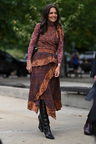 Katie Holmes is seen wearing a brown Ulla Johnson dress