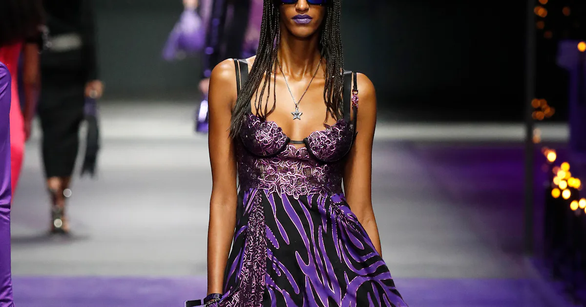 versace purple dress 2023 Versace Spring 2023: Goths, Brides, and Directional Purple