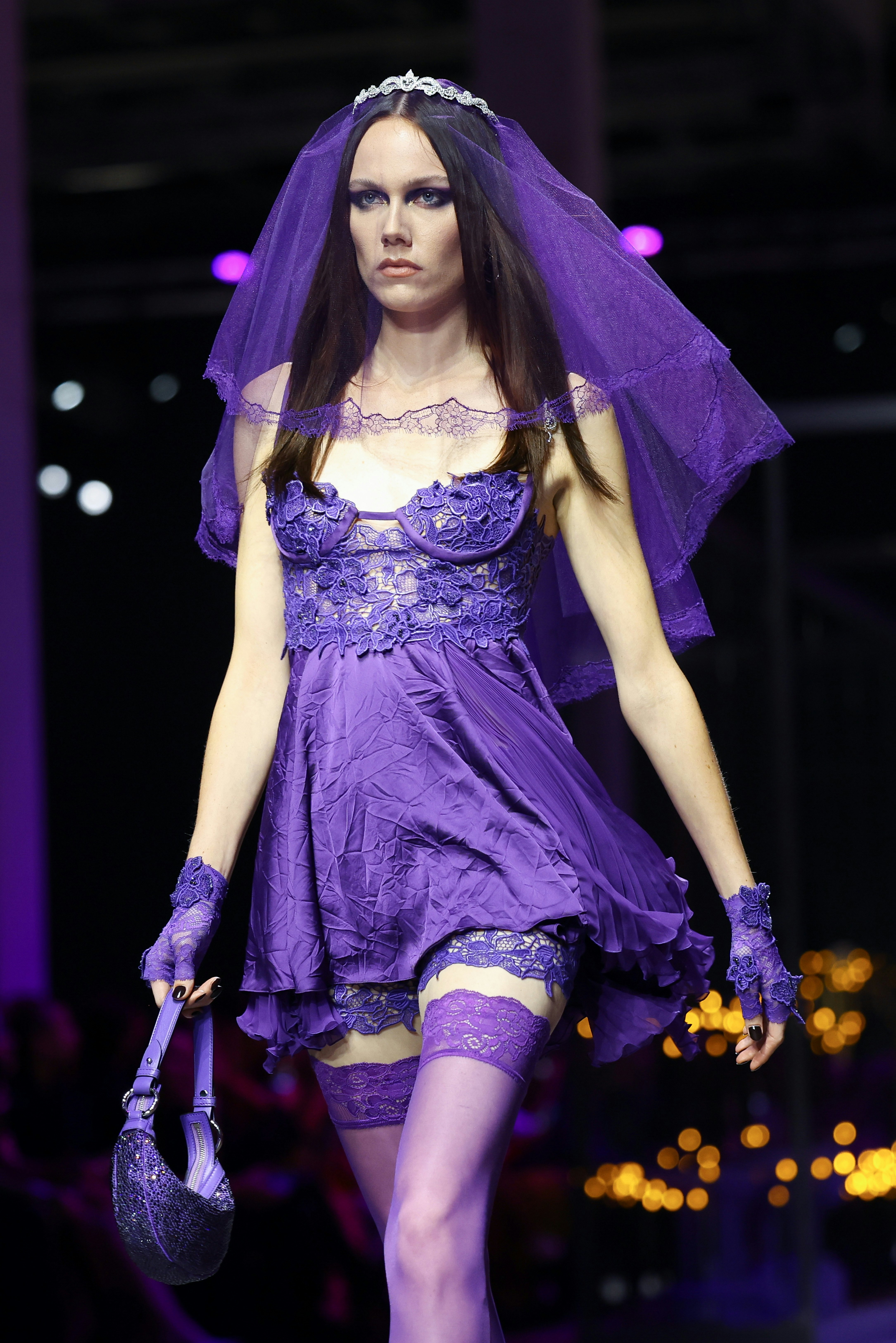 Purple Lipstick Ruled The Versace Show At Milan Fashion Week