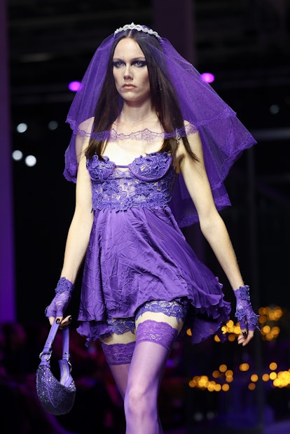 Bella Hadid Is a Bride in Purple at Versace's Milan Fashion Week