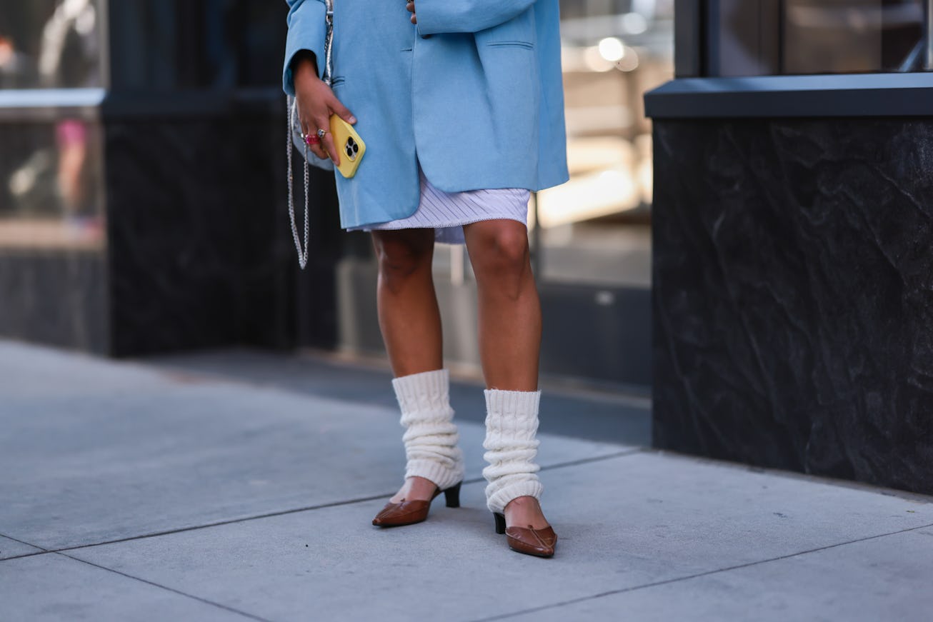 Leg Warmers Are Back Here s How To Wear Them leg-warmers-are-back-here-s-how-to-wear-them