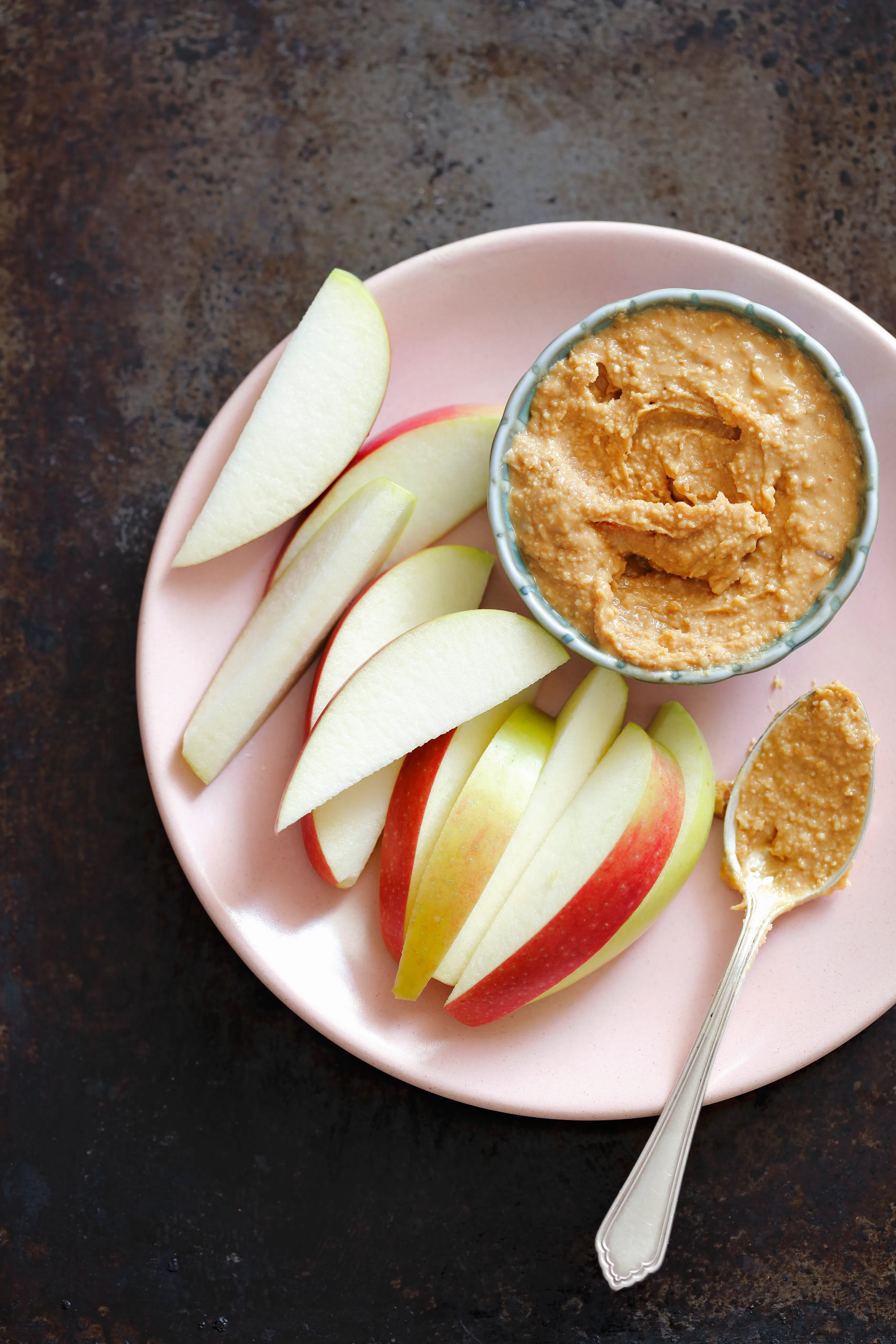 16 Filling & Delicious After-School Snacks