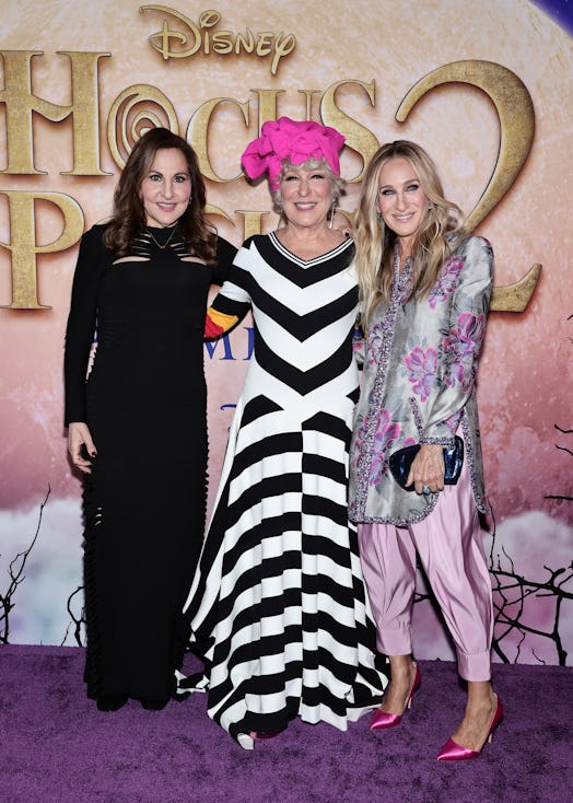 Kathy Najimy,  Bette Midler and Sarah Jessica Parker attend the Hocus Pocus 2 World Premiere at AMC ...