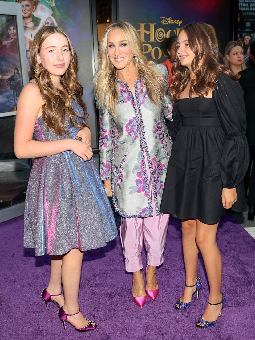 NEW YORK, NY - SEPTEMBER 27: Marion Broderick, Sarah Jessica Parker and Tabitha Broderick are seen a...