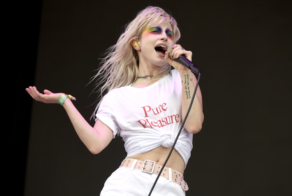 Paramore Preview New Songs On Discord