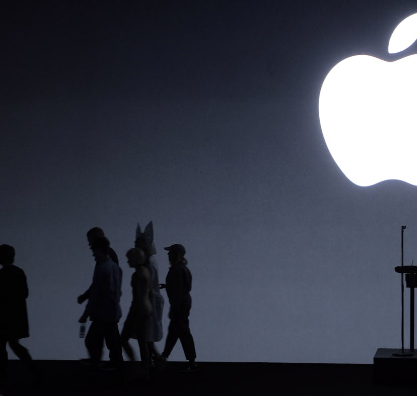 What is satellite connectivity for iPhones? This emergency feature is huge.