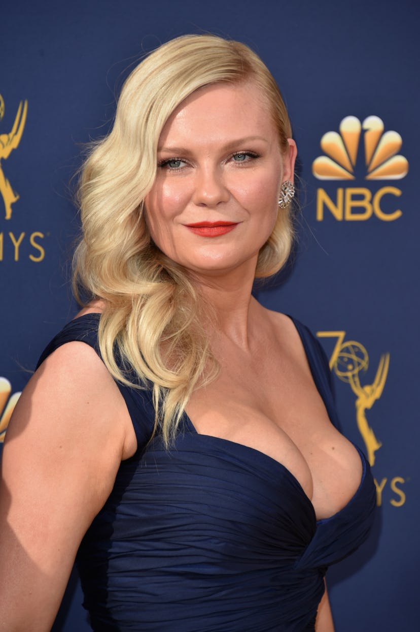 Kirsten Dunst rocked bright blonde hair to the 70th Emmy Awards in 2018.