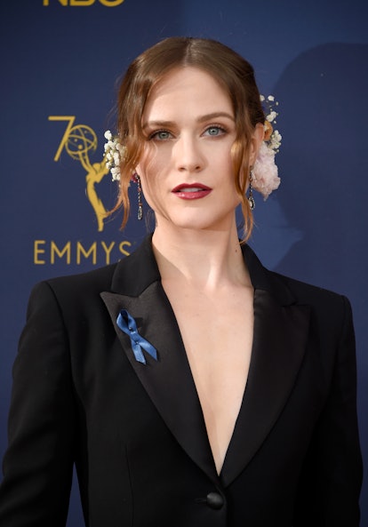 Evan Rachel Wood wore face-framing hair to the 70th Emmy Awards in 2018.