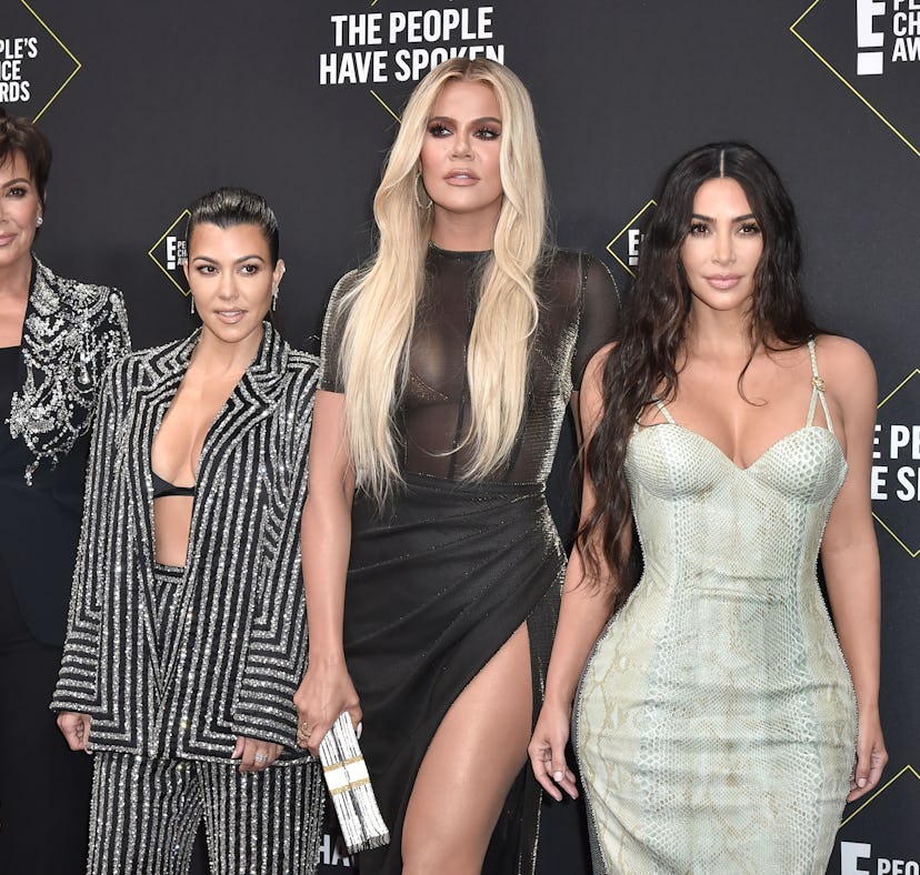 The Kardashian family knows how to make the Kardashian salad from TikTok.