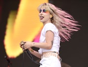 MANCHESTER, TN - JUNE 08:  Hayley Williams of Paramore tperforms during the 2018 Bonnaroo Music & Ar...