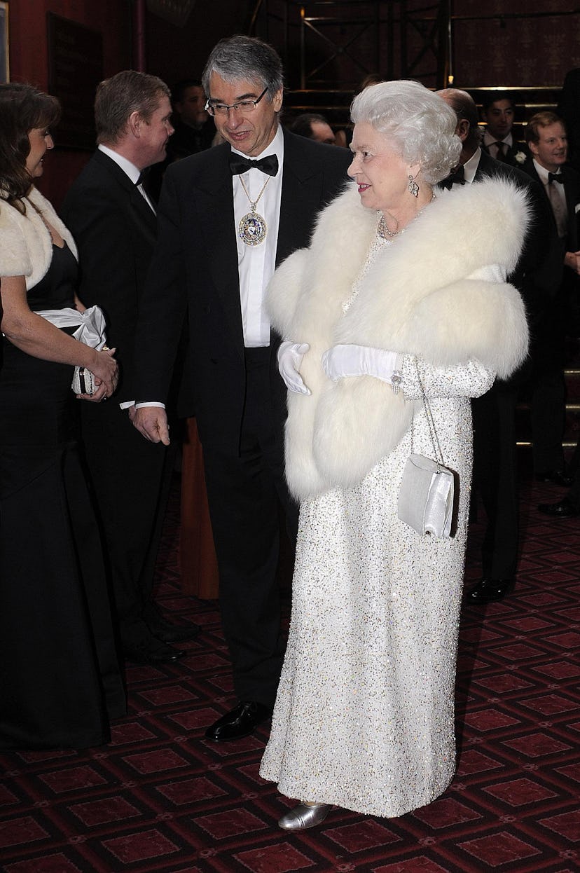 Queen Elizabeth II meets dignitaries at the 2007 Royal Variety Performance