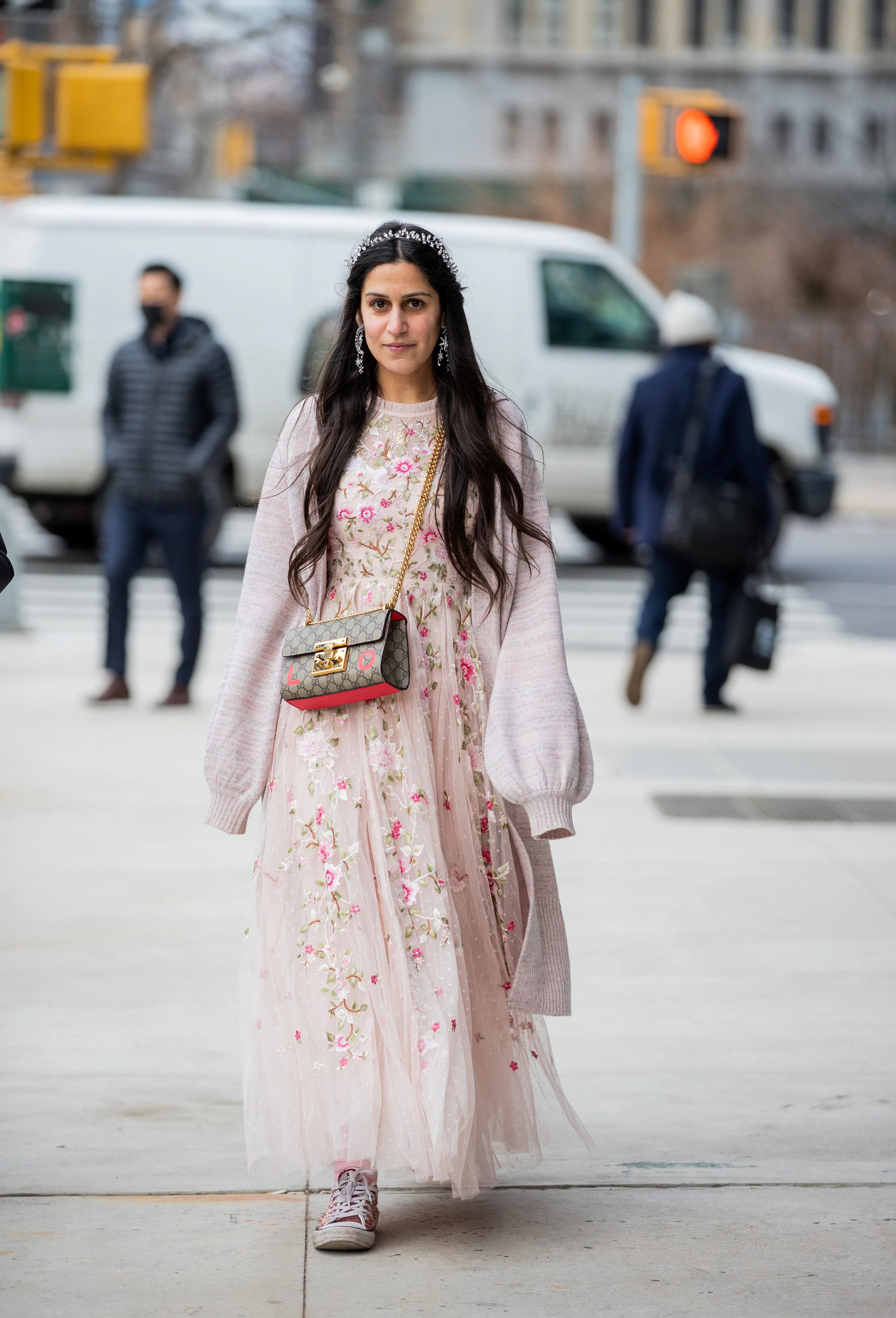 how to wear a pink dress in winter Jenn Ibe. How to wear pink in the Fall/ Winter months