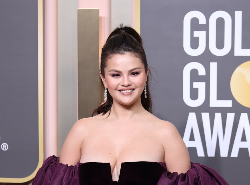 Selena Gomez attended the 2023 Golden Globes with her sister, Gracie.