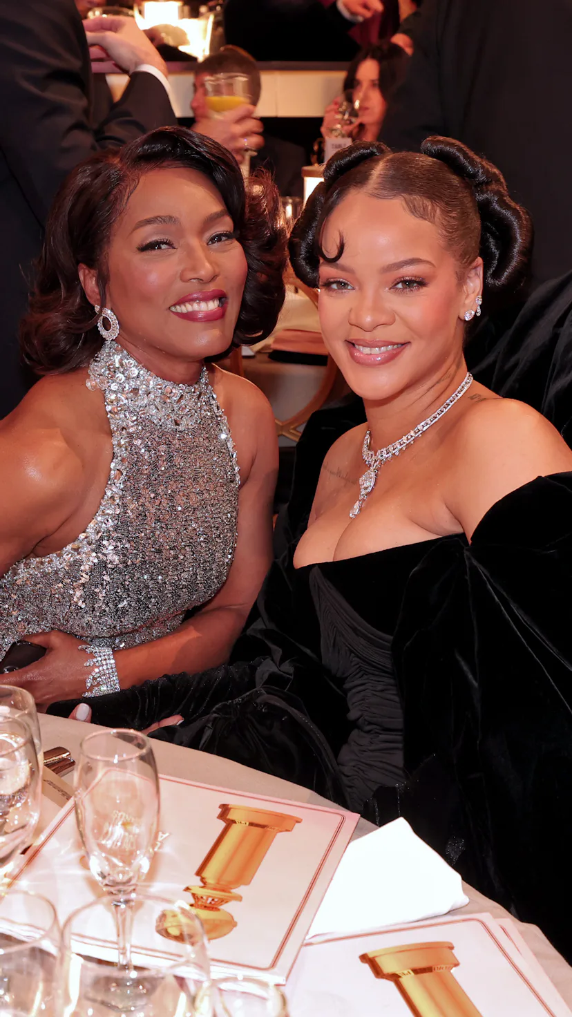 Rihanna's Best 2023 Golden Globes Moments Rihanna's Best 2023 Golden Globes Moments