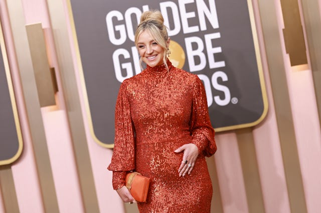 BEVERLY HILLS, CALIFORNIA - JANUARY 10: Abby Elliott attends the 80th Annual Golden Globe Awards at ...