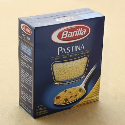 A box of Barilla brand pastina.