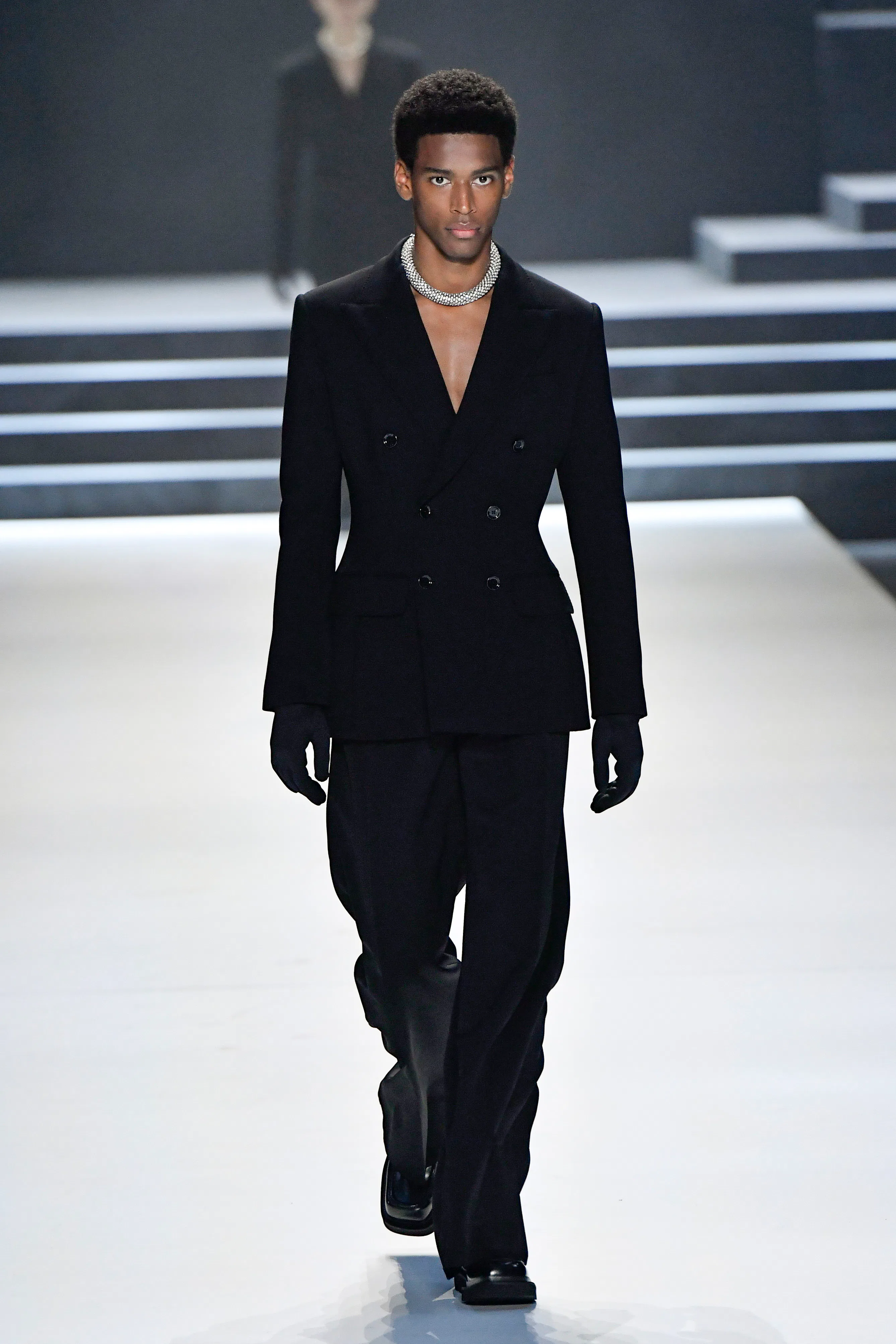 fashion show men dress Spring 2020 Paris Men's Shows Champion Gender-Bending Style