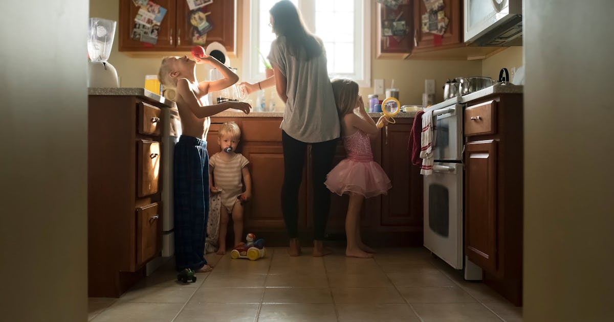 Is Jellyfish Parenting The Key To Raising Happy, Healthy Kids? Is Jellyfish Parenting The Key To Raising Happy, Healthy Kids?