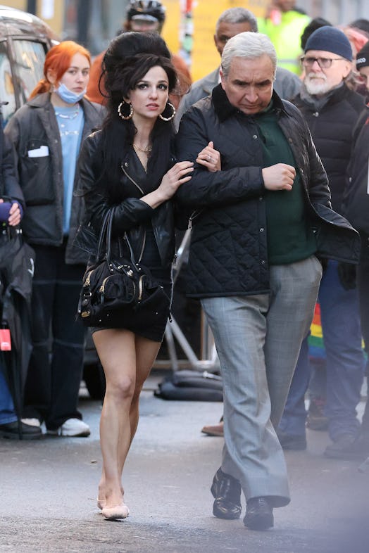 LONDON, ENGLAND - JANUARY 16: Marisa Abela and Eddie Marsan filming the new Amy Winehouse inspired m...