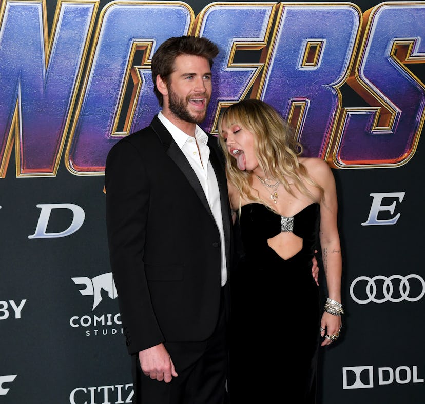 Miley Cyrus and Liam Hemsworth's body language in that viral video was intense.