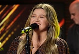 Kelly Clarkson covered Taylor Swift's "Better Man (Red Version)." Photo by: Trae Patton/NBCUniversal...