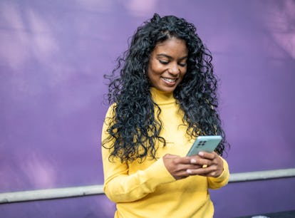 When to Break the Silence: Should You Text Your Ex Girlfriend?