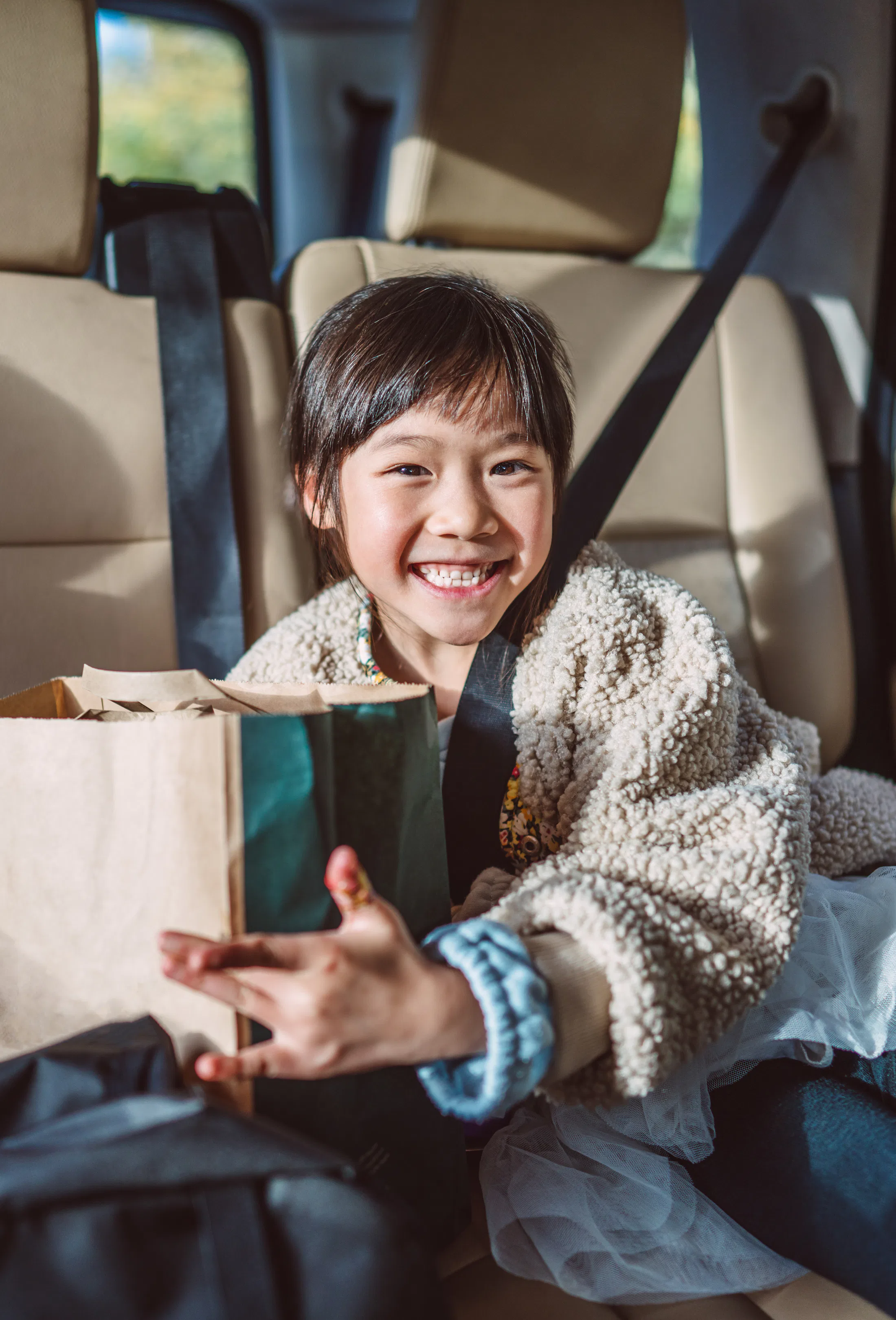 8 Travel Tips For Solo Parenting 8-travel-tips-for-solo-parenting
