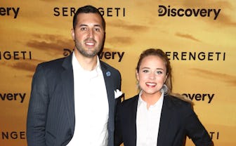 BEVERLY HILLS, CALIFORNIA - JULY 23:  Jeremy Vuolo and Jinger Duggar Vuolo attend the Los Angeles Sp...