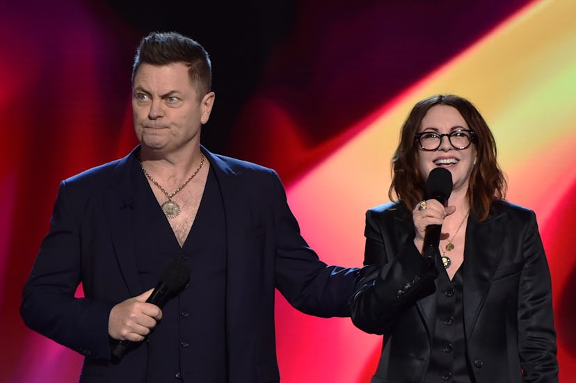 SANTA MONICA, CALIFORNIA - MARCH 06: (L-R) Co-hosts Nick Offerman and Megan Mullally speak onstage d...