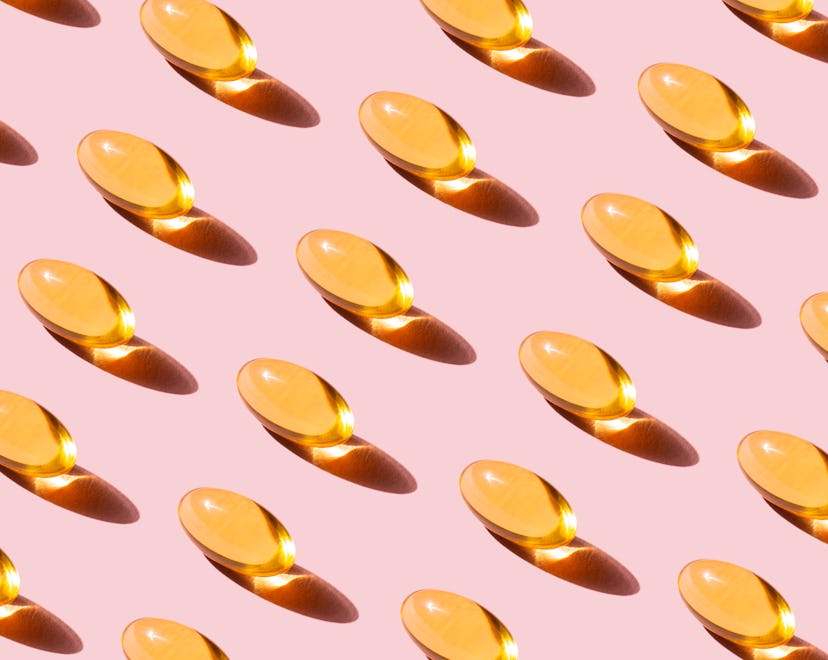 Pop Art Pattern made of prenatal vitamins in an article about forgot to take prenatal