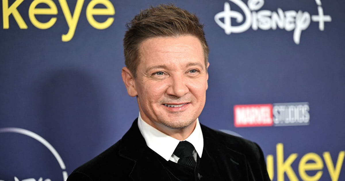 Jeremy Renner’s 1st Instagram After His Snowplow Accident Is Hopeful