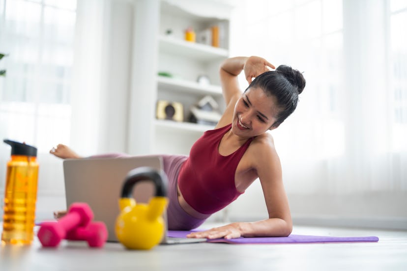 More celebs are showing up in online workouts.