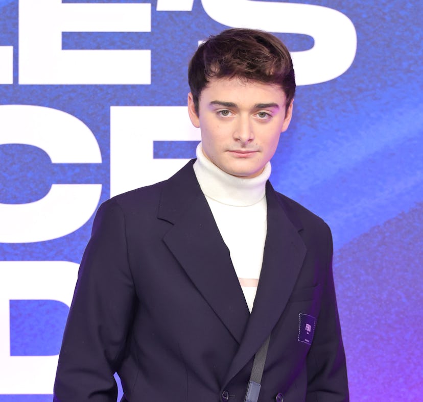 Noah Schnapp came out as gay on TikTok