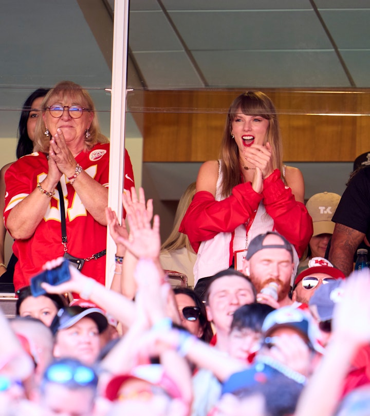 KANSAS CITY, MO - SEPTEMBER 24: Taylor Swift cheers from a suite with Donna Kelce as the Kansas City...