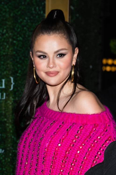 selena gomez hoop earrings