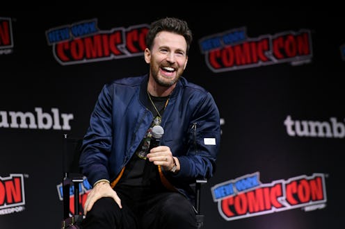 NEW YORK, NEW YORK - OCTOBER 14: Chris Evans speaks at a Spotlight panel during New York Comic Con 2...