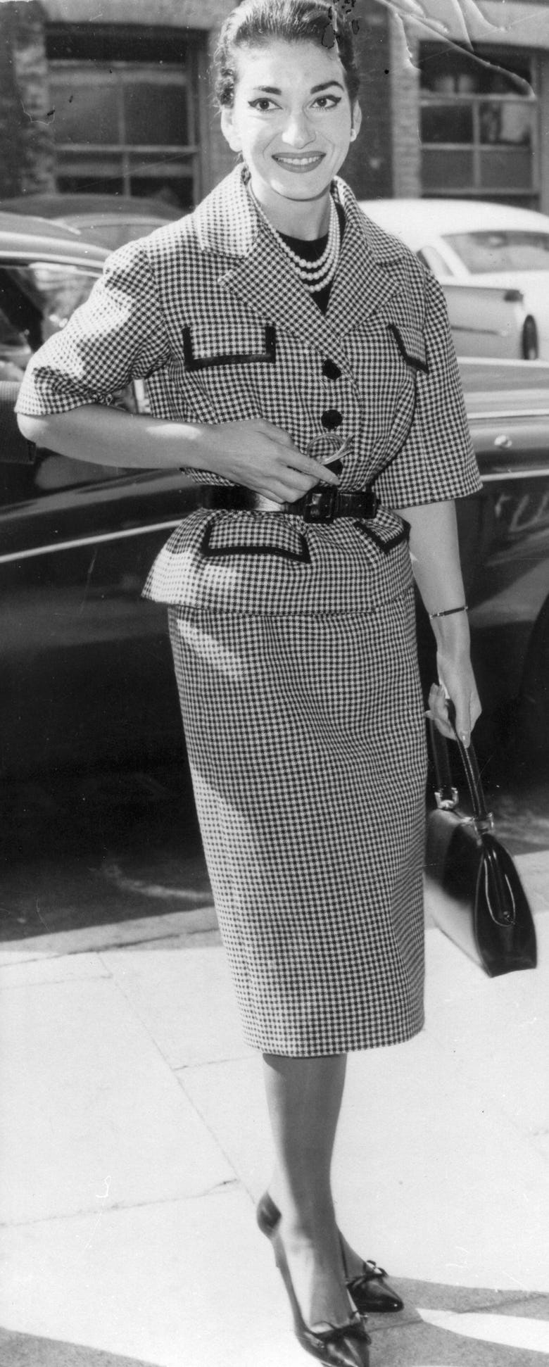 Maria Callas's Most Glamorous Fashion Moments, From the '50s Onward 21 9935a621 f8ab 48c9 b854 c58516368be7 getty 541062505.jpg?w=390&h=971&fit=crop&crop=focalpoint&dpr=2&fp x=0.5177&fp y=0