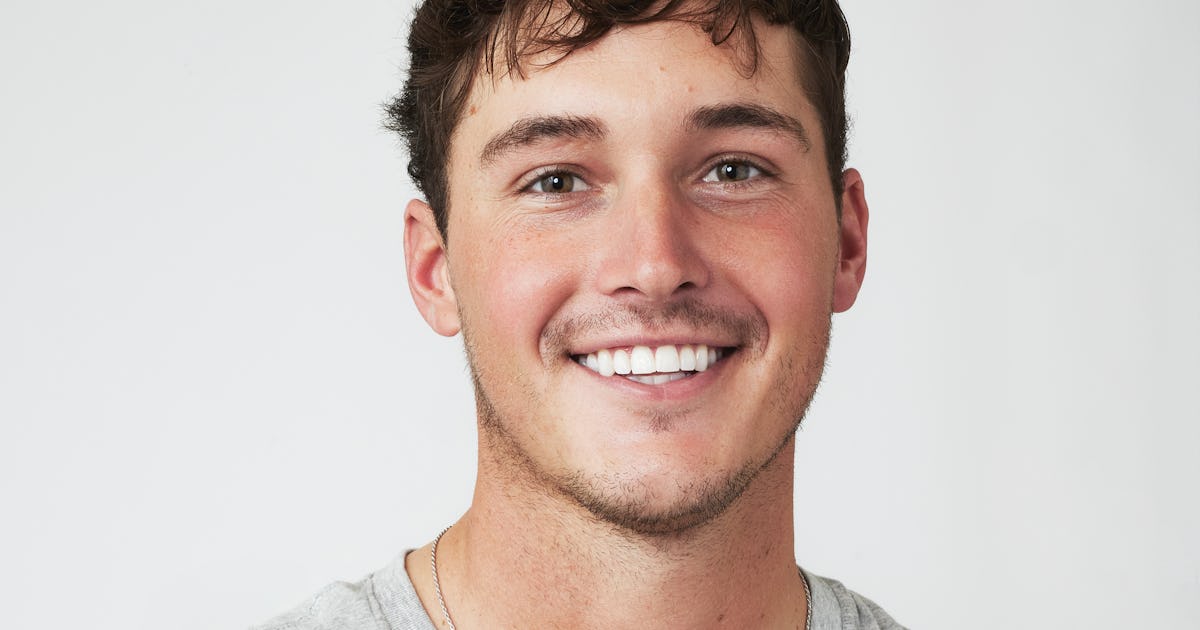 John Henry From 'Bachelor In Paradise' Job, Instagram, Spoilers, & More