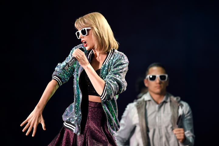 MELBOURNE, AUSTRALIA - DECEMBER 10: Taylor Swift performs on stage at AAMI Park on the 10th of Decem...