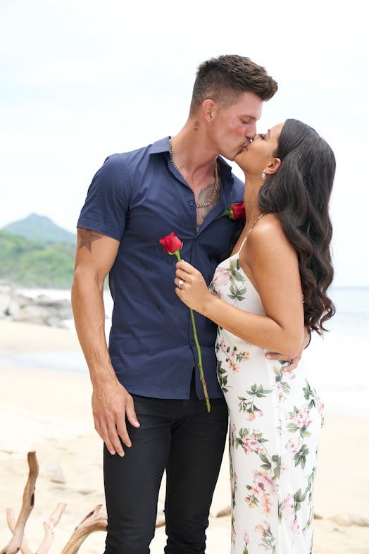 Bachelor in Paradise spoilers predict that Kenny and Mari get married in Season 9.