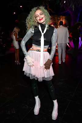 Kelsea Ballerini Channels 'Barbie' in Early Halloween Costume: Photos –  Billboard
