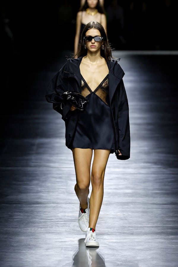 A model walks the runway at the Gucci fashion show during the Milan Fashion Week Womenswear Spring/…