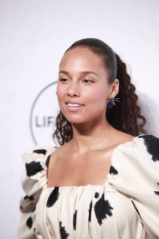 Alicia Keys has tried Kundalini yoga.