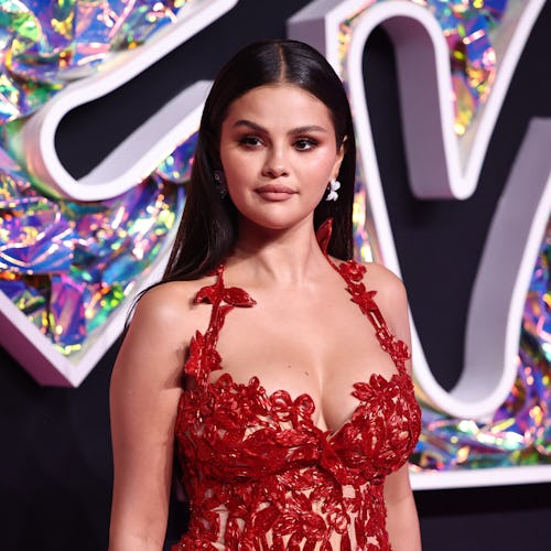 Selena Gomez at the 2023 MTV Video Music Awards. The singer debuted a blunt long bob haircut a month...