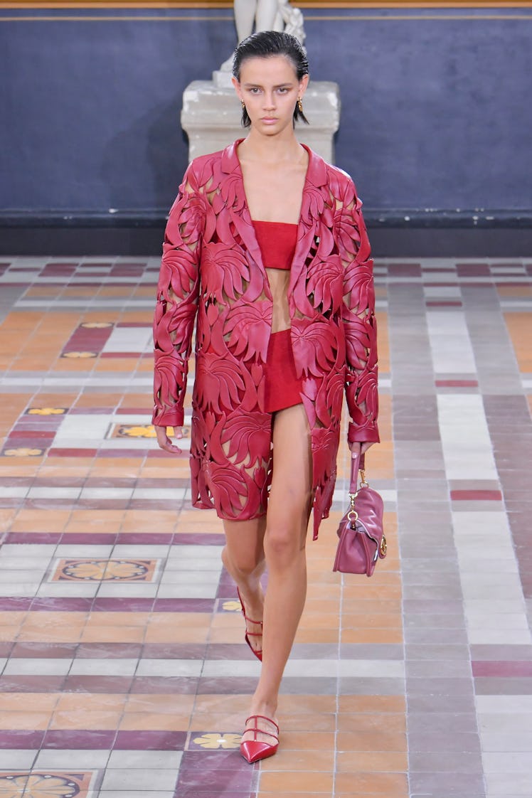 PARIS, FRANCE - OCTOBER 01: A model walks the runway during the Valentino Ready to Wear Spring/Summe...