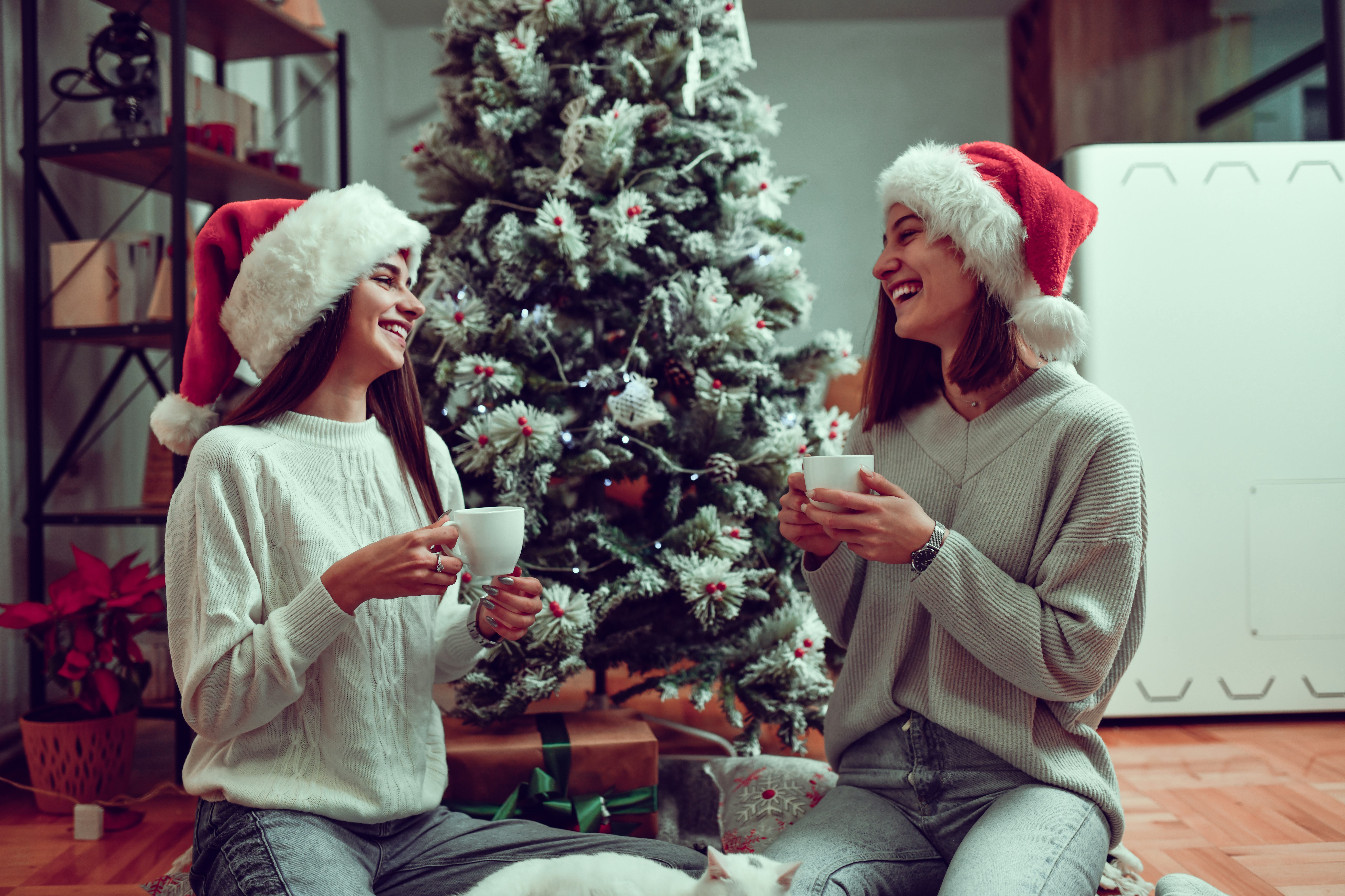 Check out these Starbucks holiday drink and food recipe dupes.